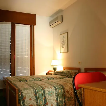 Hotel Rizzi Monticello Conte Otto Exterior photo